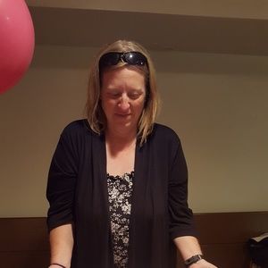 Meet your Posher, Christy